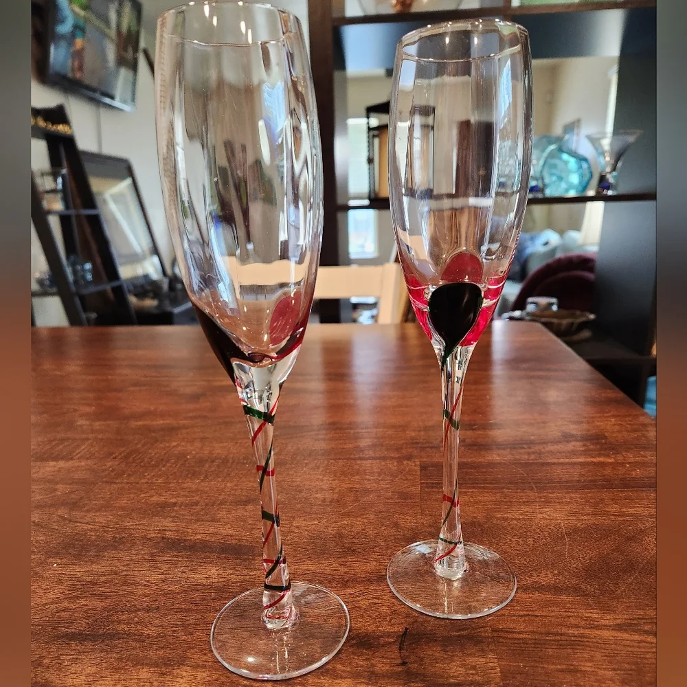 Set of 2 Pier 1 Swirl Stem Holiday Champagne Glass Flutes